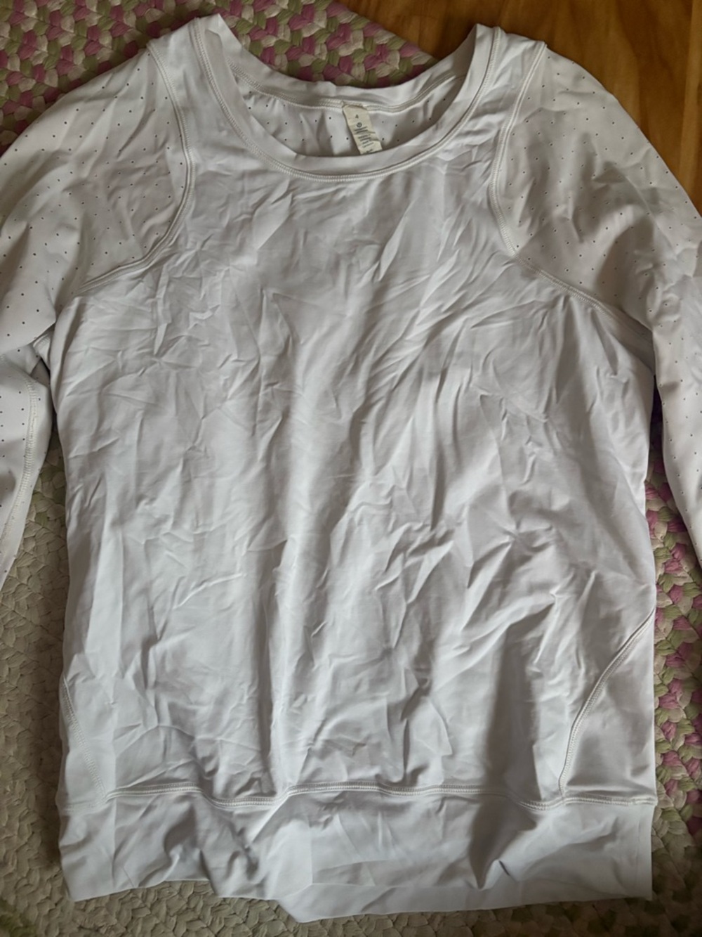 Lululemon Mind Over Miles Long Sleeve
White
